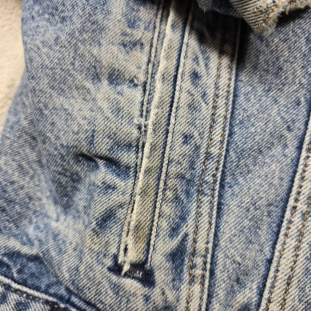 Vintage Levis Sherpa Lined Denim Trucker Jacket Mens XL Blue USA 70609-0218